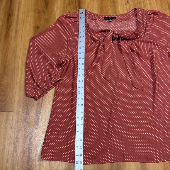 Sara Michelle Orange and White Cuffed 3/4 Sleeve Blouse with Tie Front - Picture 5 of 9